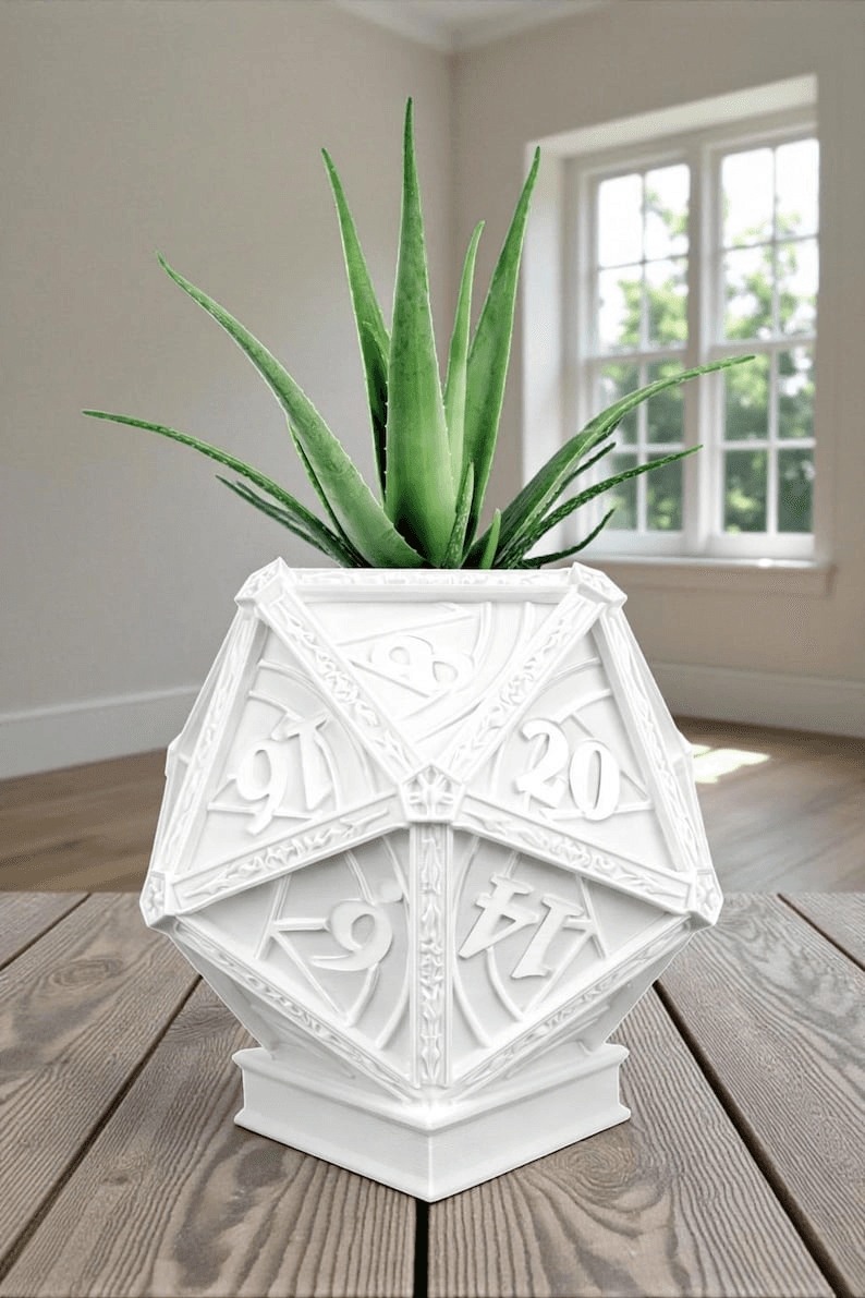 D20 Dice Succulent Planter – Elvish Fantasy RPG Decor