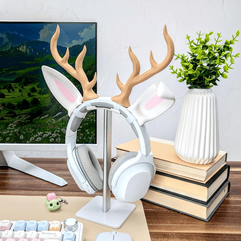 Low Poly Stag Headset Stand | Rainbow Deer Desk Holder