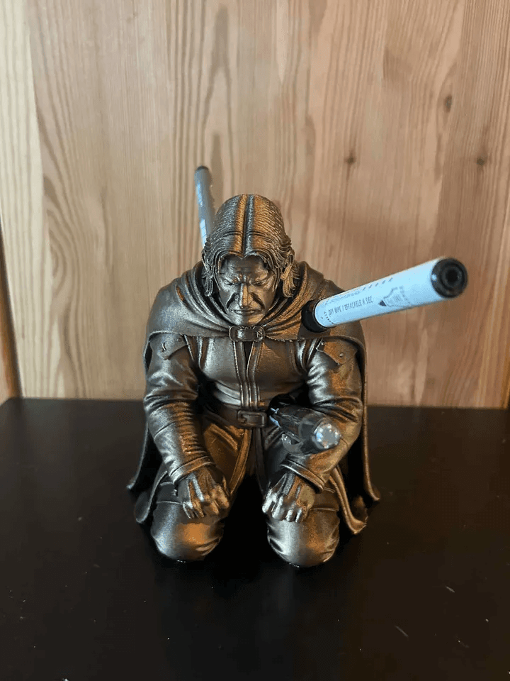 Boromir Inspired Fantasy Pen Holder | LOTR Fan Desk Organiser