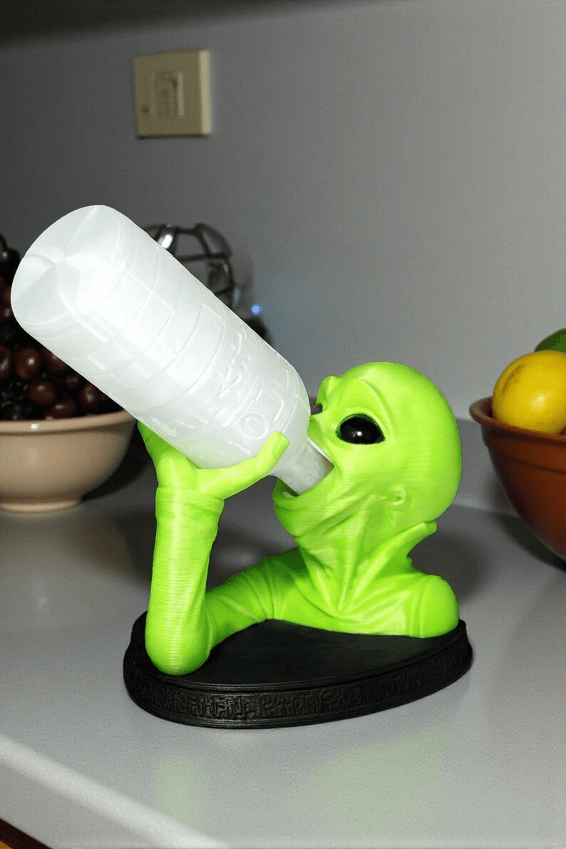 Alien Wine Bottle Holder – Sci-Fi Bar Decor Novelty Gift