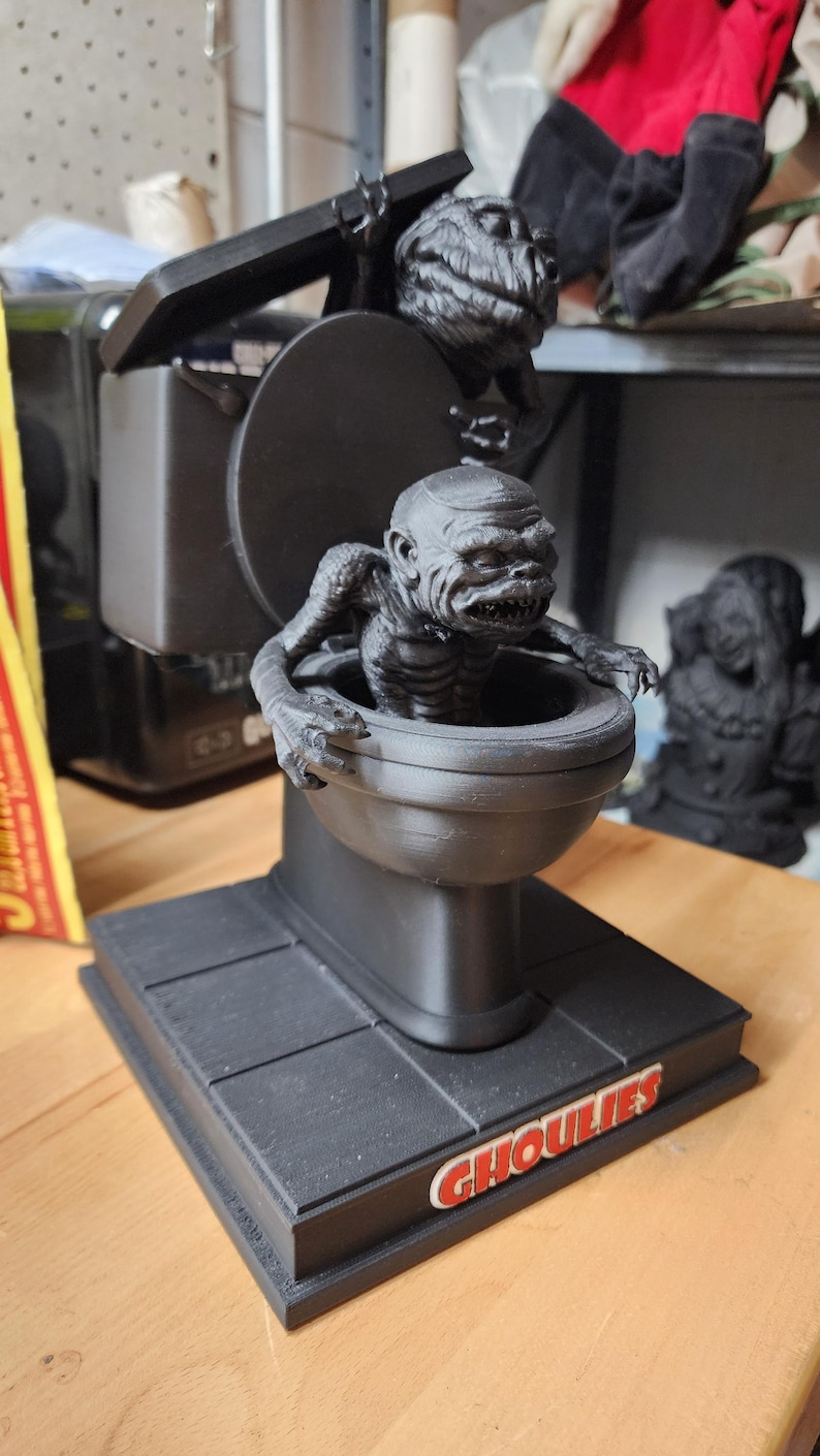 Ghoulies-Inspired Green Monster Statue | Horror Fan Figurine