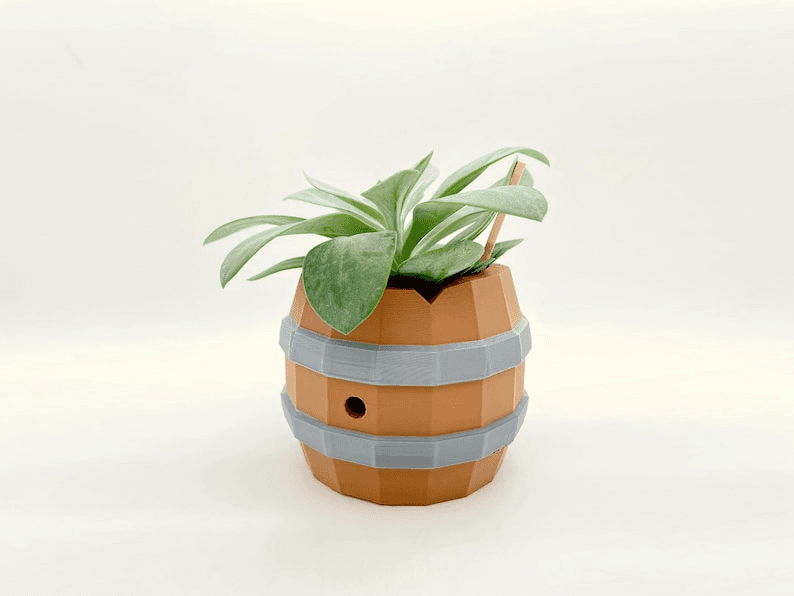 Low Poly Barrel Pot – Minecraft-Inspired Game Decor