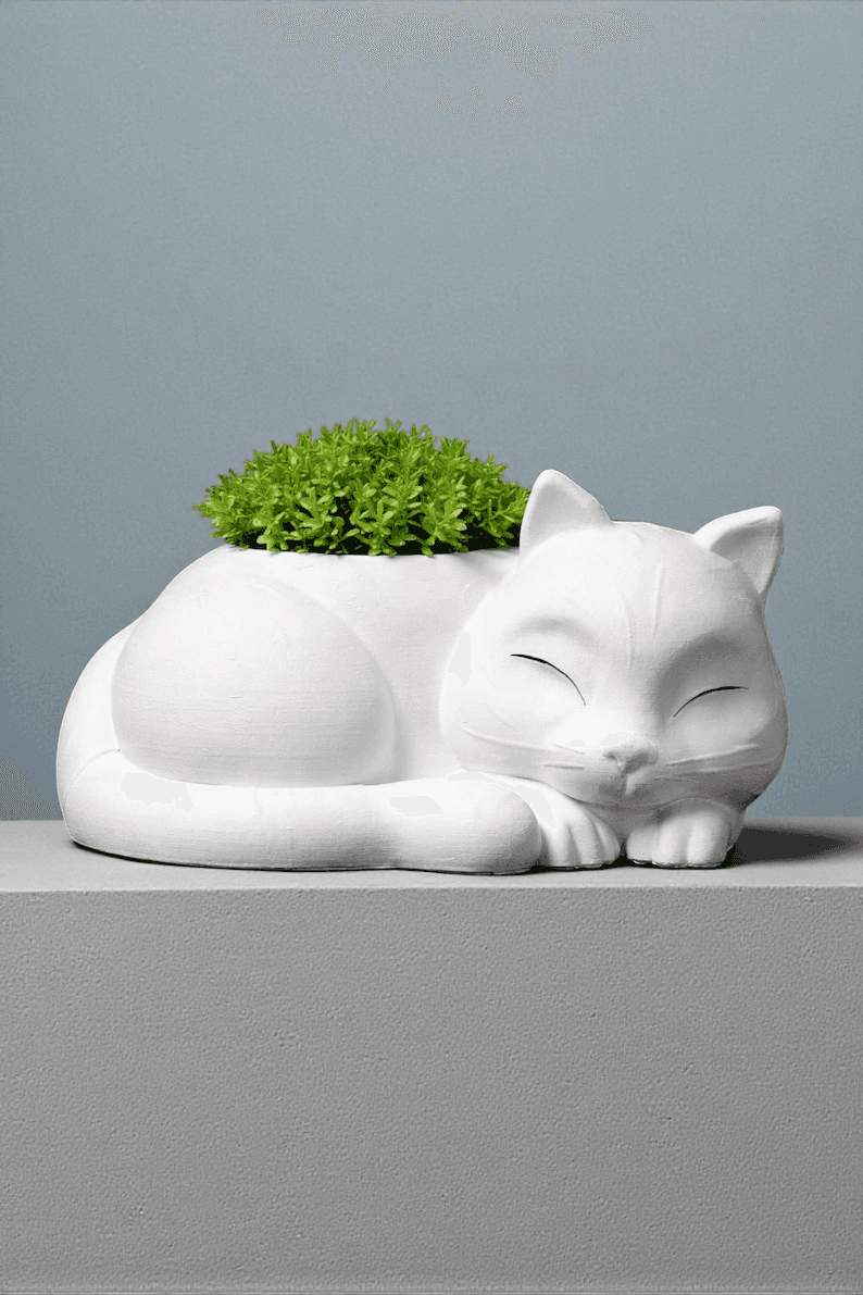 Sleeping Curled Cat Figurine – Desk & Garden Decor