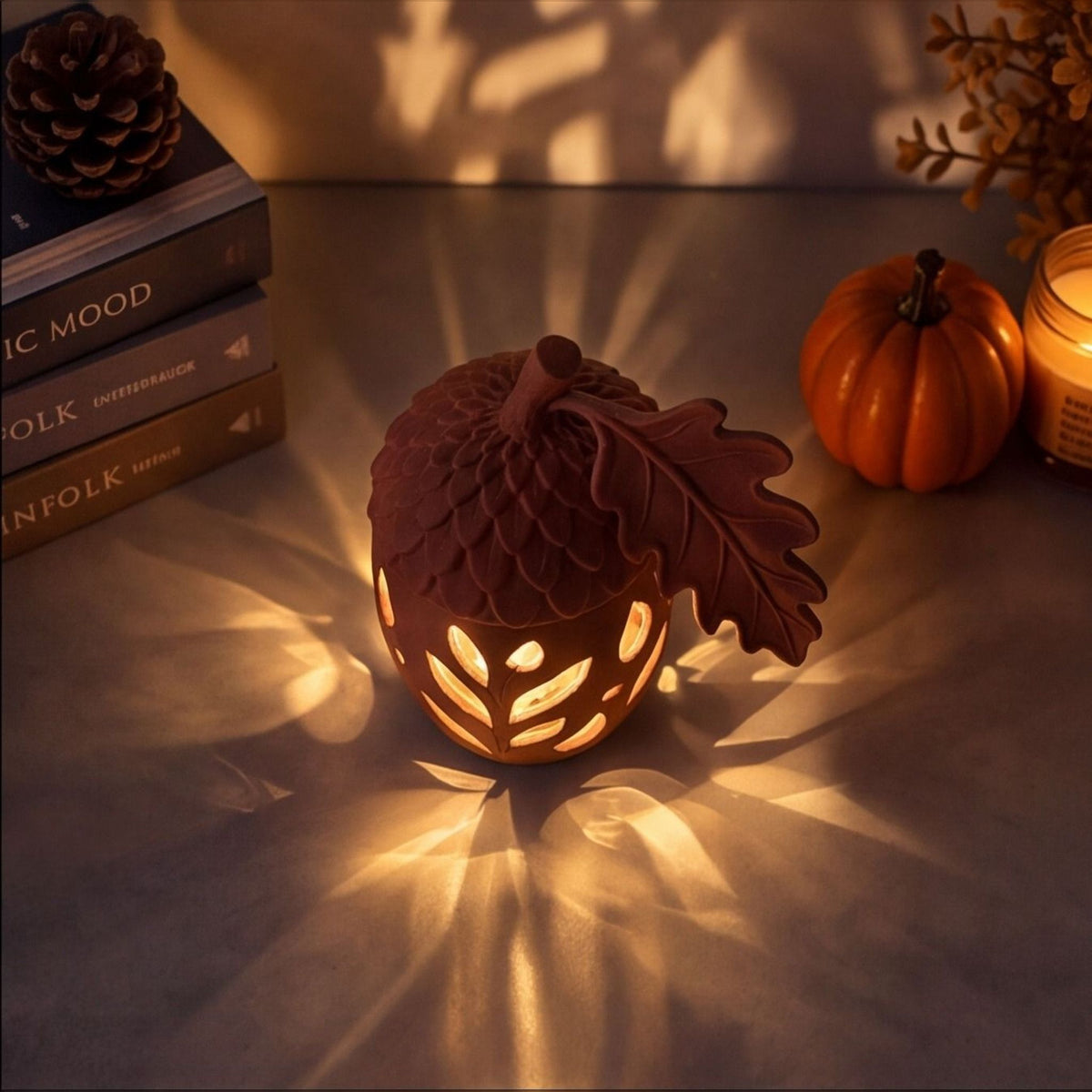 Acorn Lantern with Oak Leaf – Autumn LED Nature Light Decor