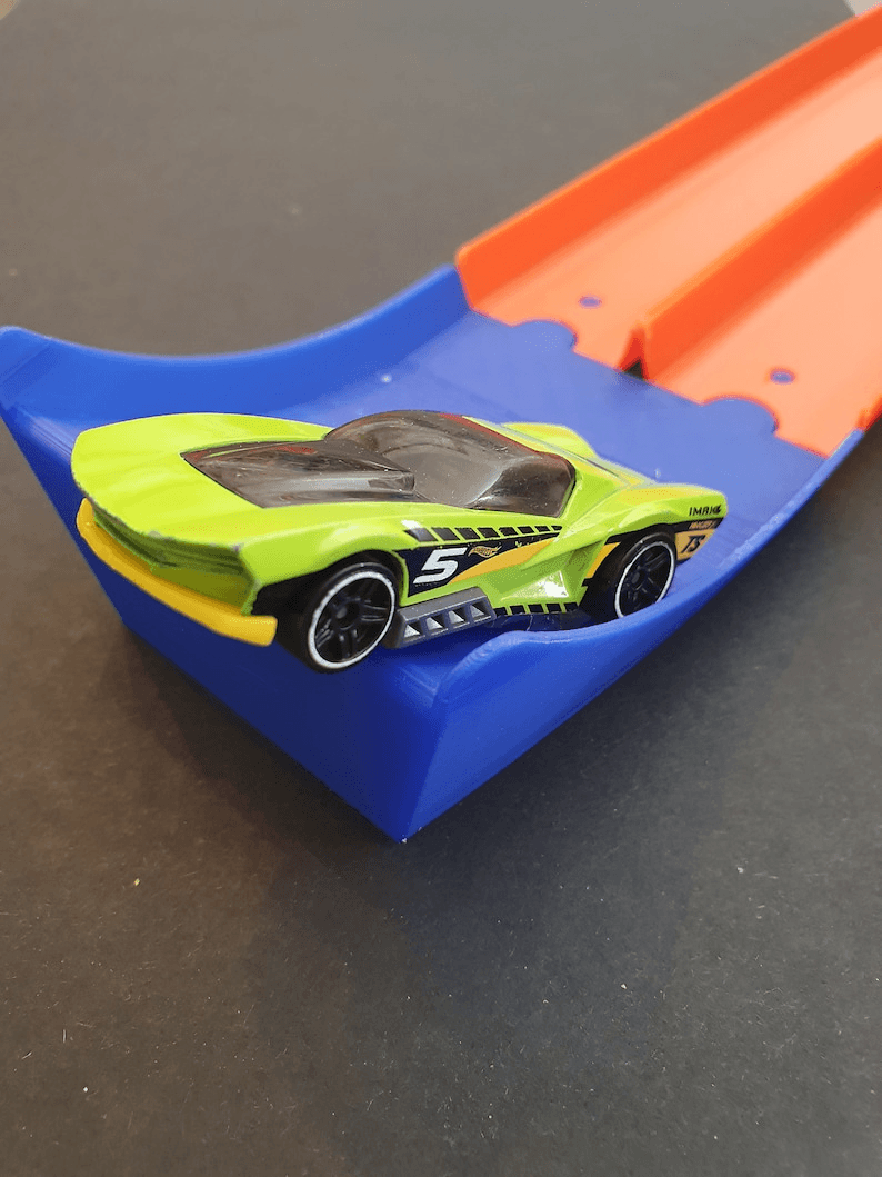 Dual Lane Monster Truck Ramp – No Divider Track Booster