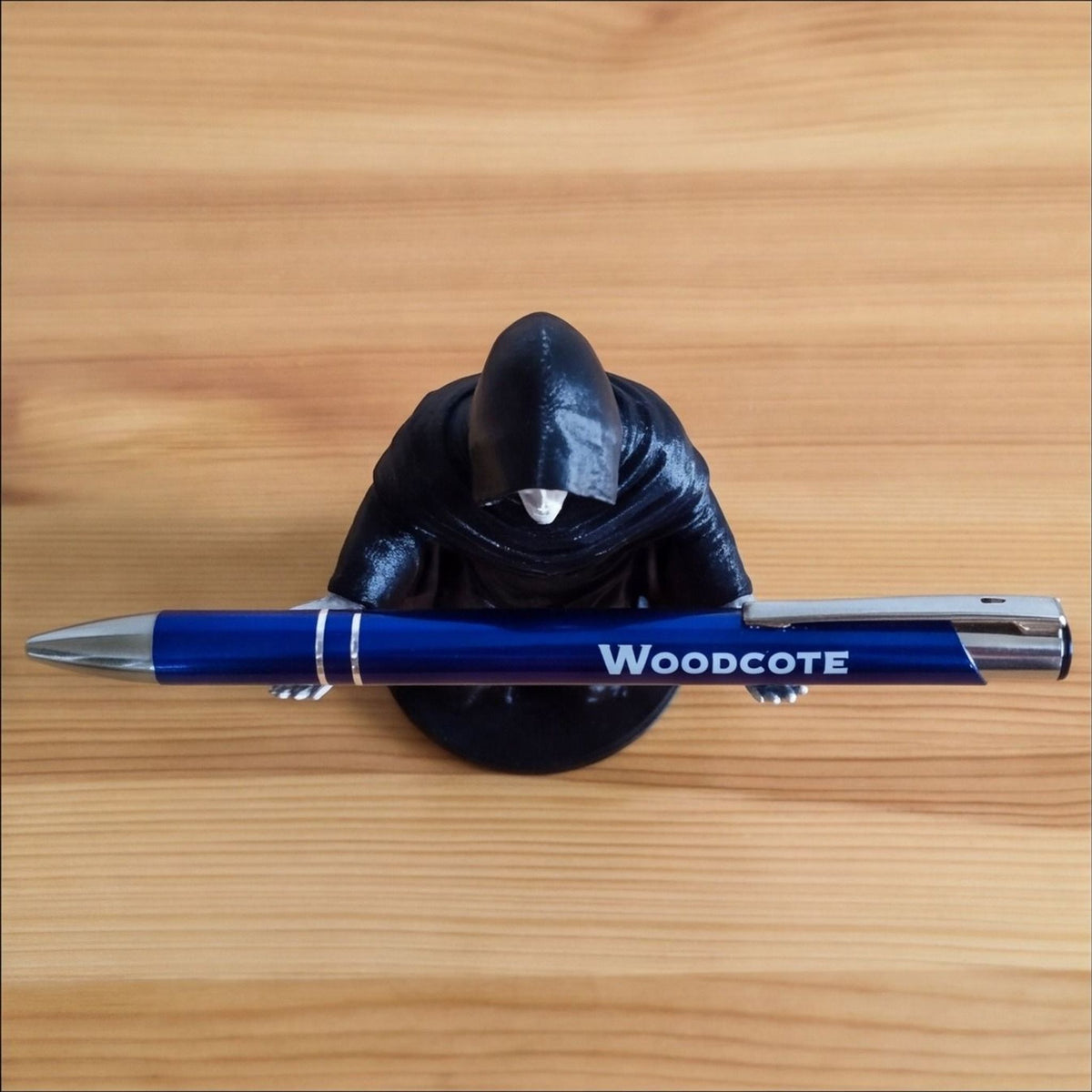 Grim Reaper Pen Holder – Gothic Spooky Desk Accessory