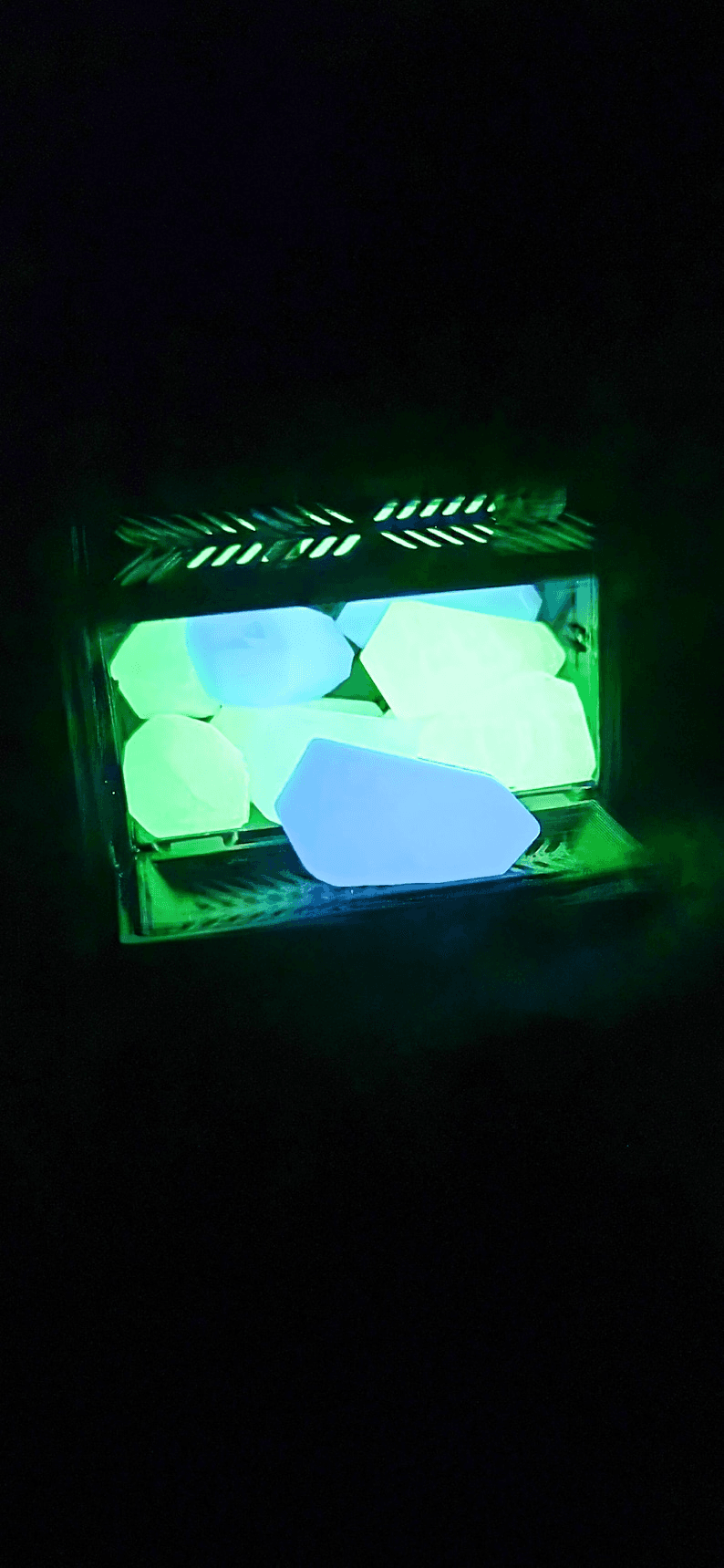 Glow-in-the-Dark Kyber Crystals – Star Wars Inspired