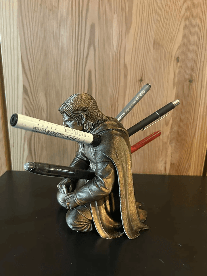 Boromir Inspired Fantasy Pen Holder | LOTR Fan Desk Organiser