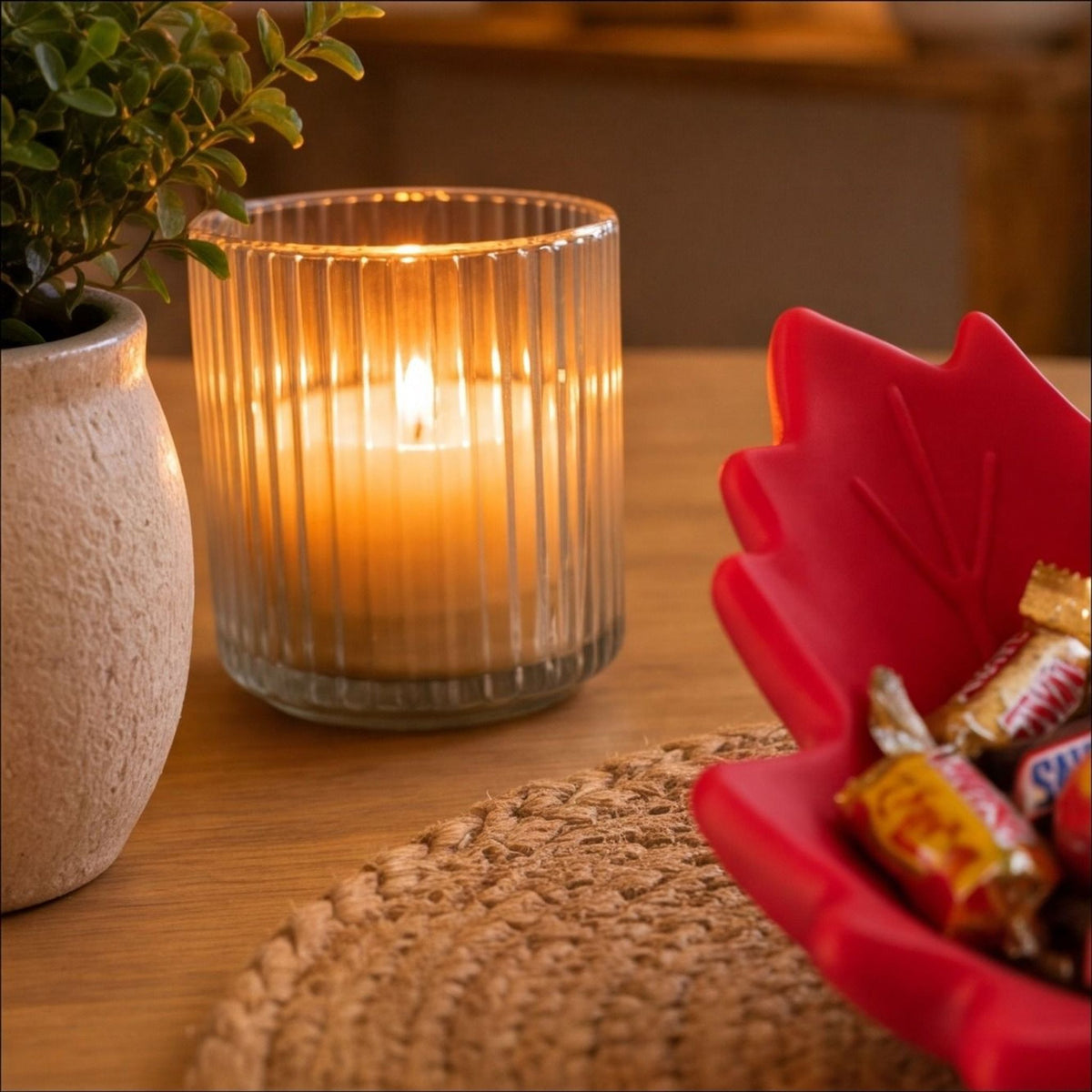 Maple Leaf Candy Bowl – Autumn Trinket Tray & Desk Organiser