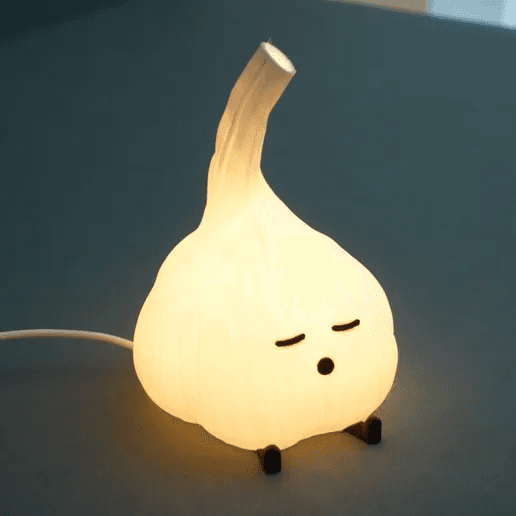 Kawaii Garlic Night Light – Cute Novelty Desk Lamp