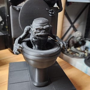 Ghoulies-Inspired Green Monster Statue | Horror Fan Figurine