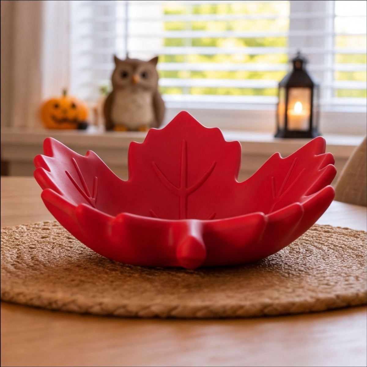 Maple Leaf Candy Bowl – Autumn Trinket Tray & Desk Organiser