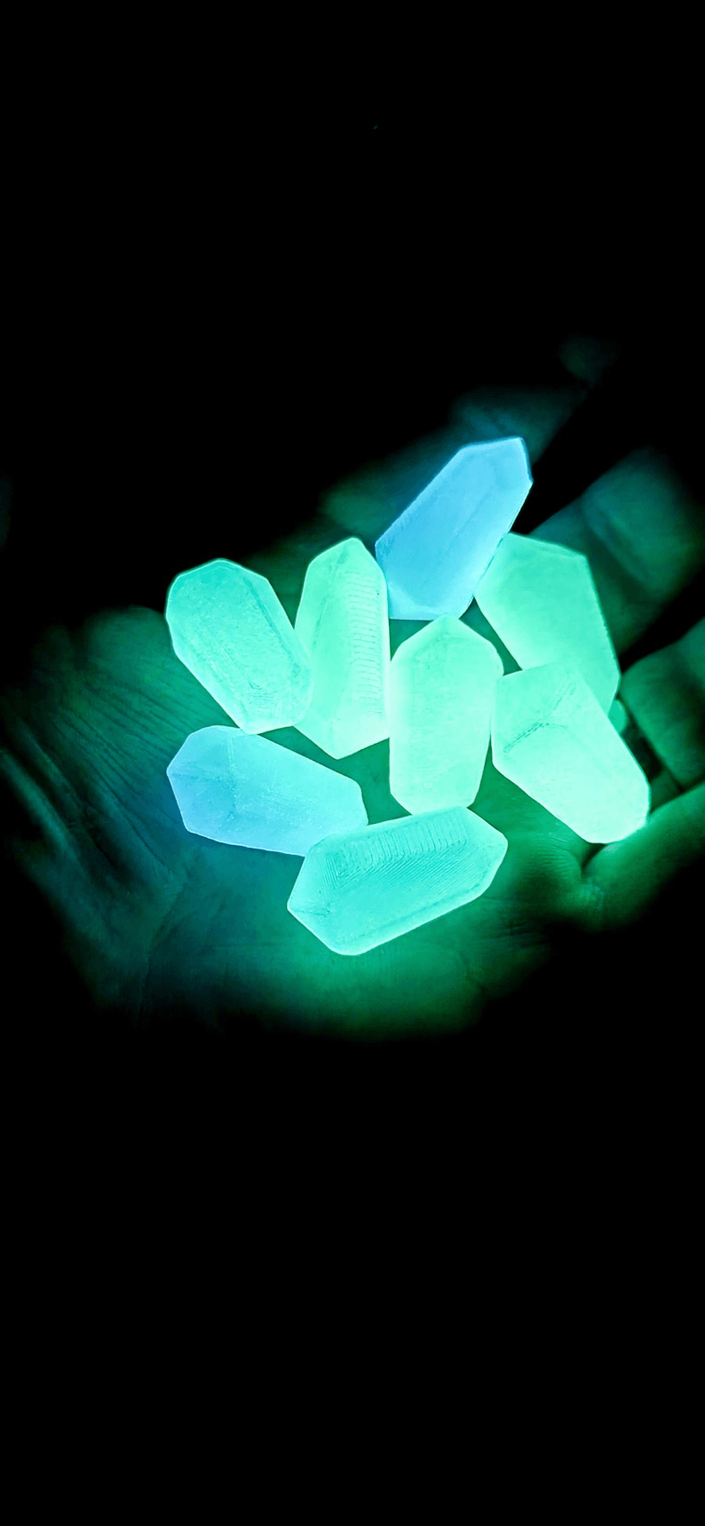 Glow-in-the-Dark Kyber Crystals – Star Wars Inspired