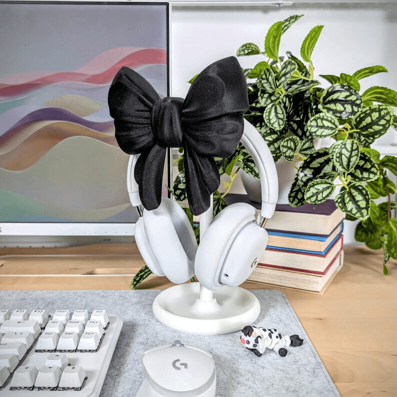 Coquette Bow Headphone Stand – Aesthetic Desk Decor
