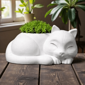 Sleeping Curled Cat Figurine – Desk & Garden Decor