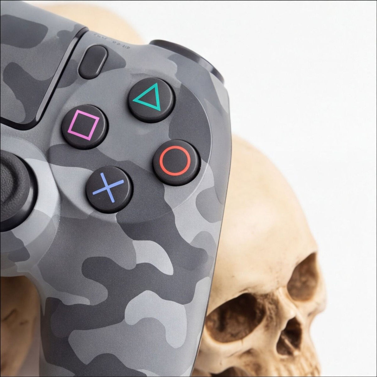 PS5 Controller Stand Skull Pile Gaming Desk Decor Display