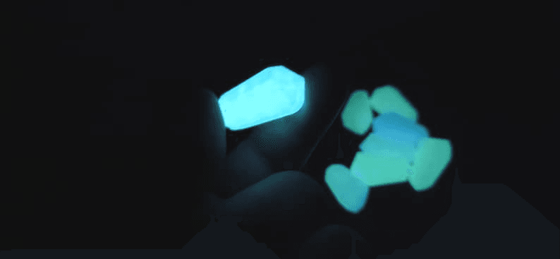 Glow-in-the-Dark Kyber Crystals – Star Wars Inspired