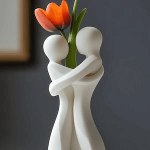 Abstract Couple Embrace Vase | Romantic Home Décor