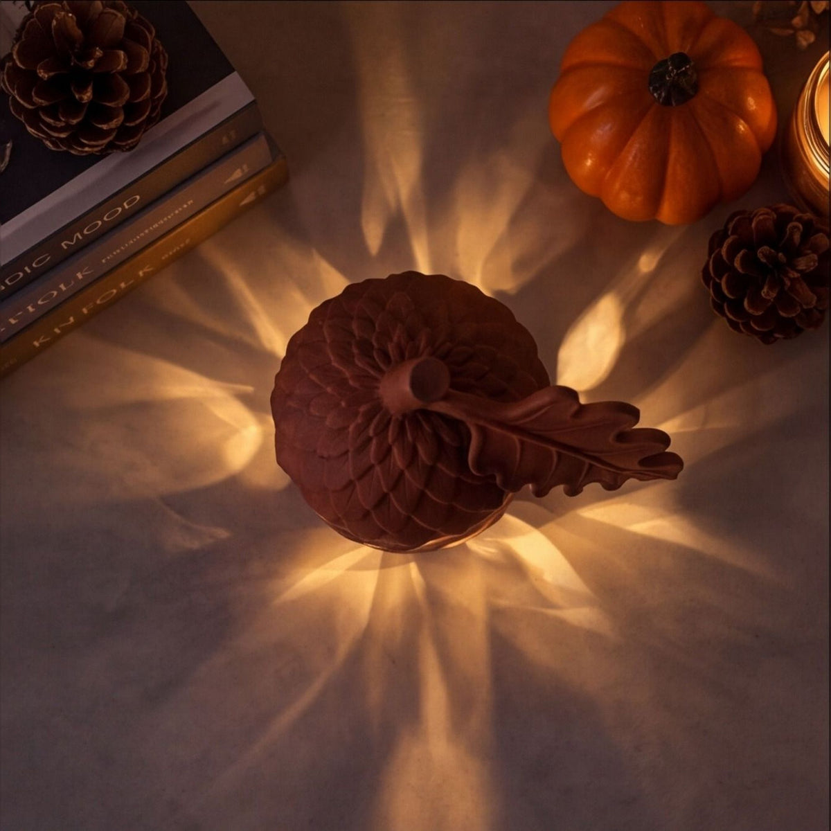 Acorn Lantern with Oak Leaf – Autumn LED Nature Light Decor