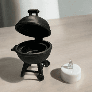 Mini BBQ Grill Tealight Holder – Novelty Desk Decor