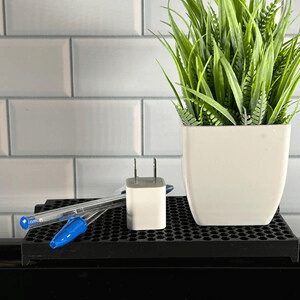 Minecraft-Inspired Pixel Monitor Shelf for Gaming Desks