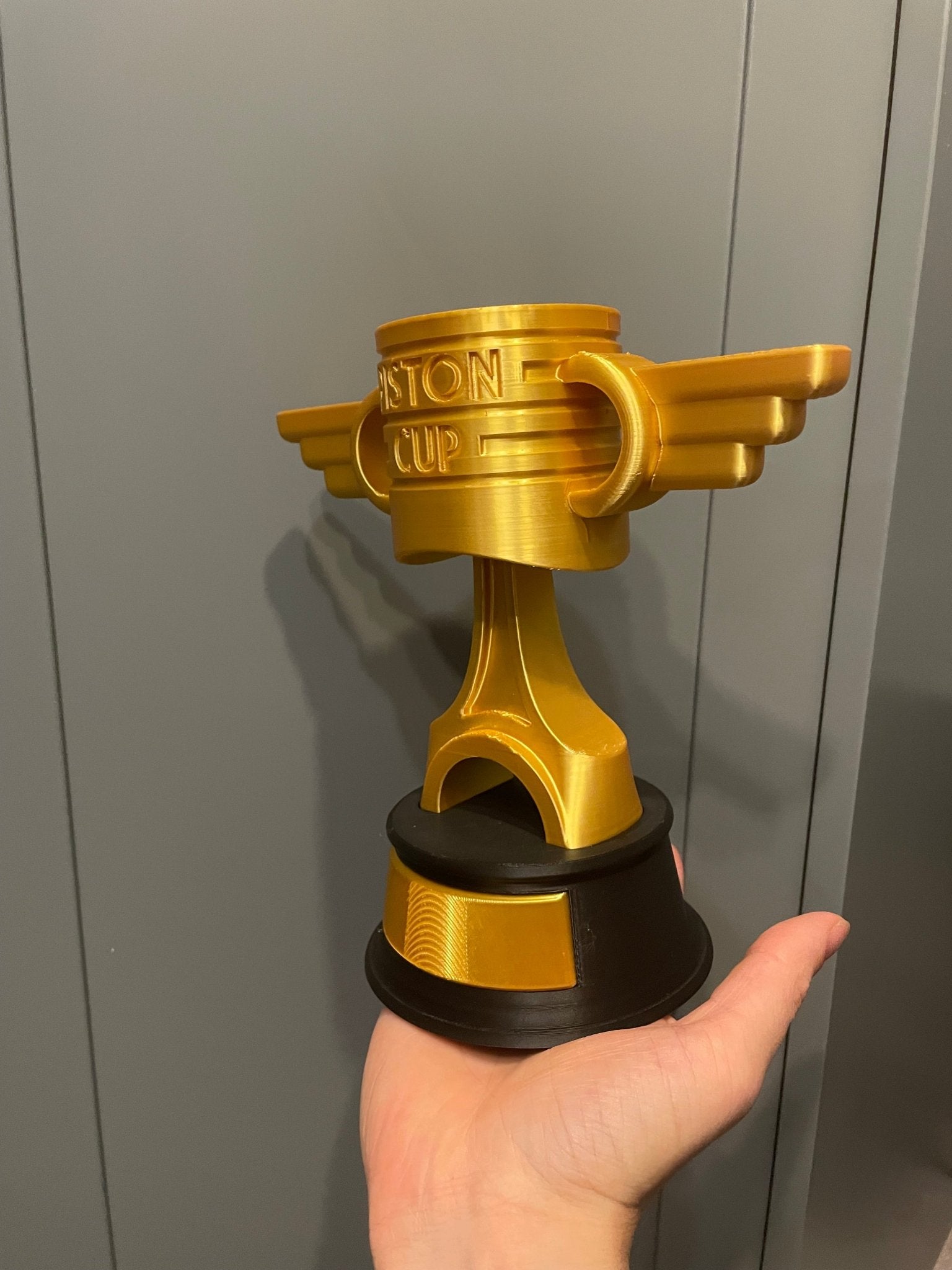 Piston Cup Trophy - Lightning McQueen Replica - ProfessorPrintsUK - 