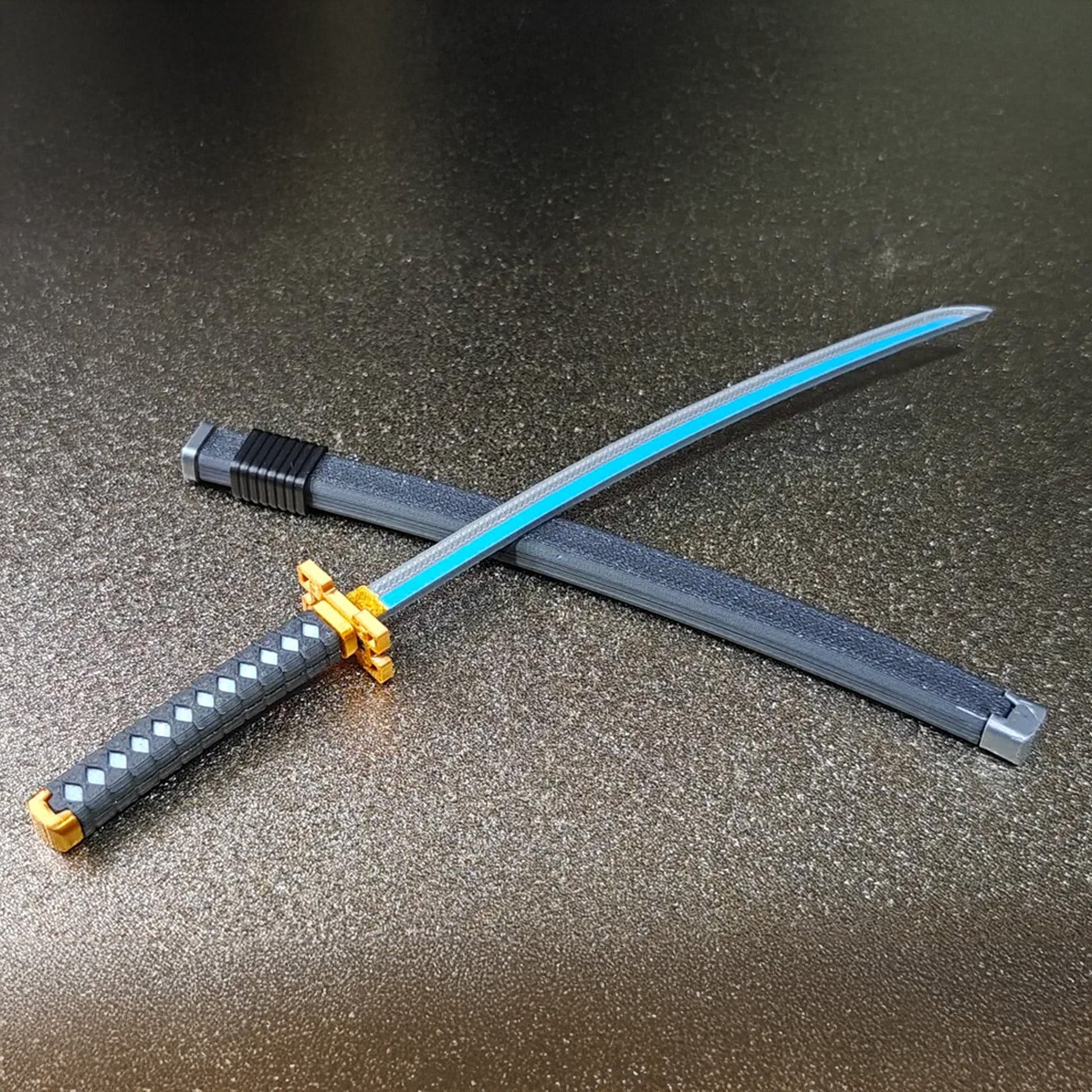 Tokito Muichiro Miniature Sword – Demon Slayer Collectible - ProfessorPrintsUK - Stand Included